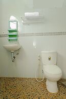 OYO Life 414 Loji Rejo Guest House