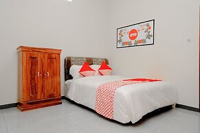 OYO 605 Queen Homestay