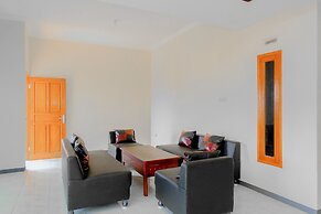 OYO 605 Queen Homestay