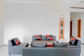 OYO 605 Queen Homestay