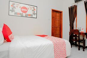 OYO 605 Queen Homestay