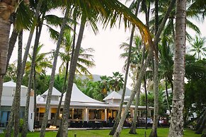 Poolside Apt In Alamanda Beachfront Resort 55