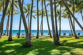 Poolside Apt In Alamanda Beachfront Resort 55