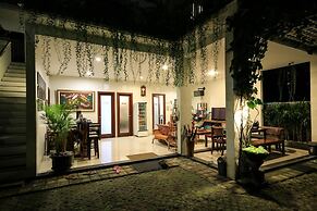 Dewi Villa Padangbai Hotel