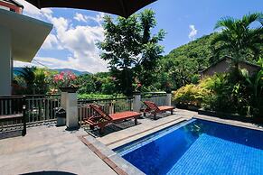 Dewi Villa Padangbai Hotel