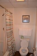 Attractive 504 2BD Condo with Private Balcony and Jacuzzi Tub by RedAw