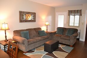 Attractive 504 2BD Condo with Private Balcony and Jacuzzi Tub by RedAw