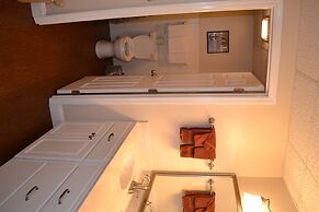 Attractive 504 2BD Condo with Private Balcony and Jacuzzi Tub by RedAw