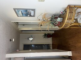 110 3BD Family Condo with Jacuzzi Tub by RedAwning