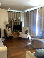 110 3BD Family Condo with Jacuzzi Tub by RedAwning