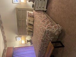 110 3BD Family Condo with Jacuzzi Tub by RedAwning