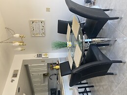 Smoky Mountains 711 3BD Condo with All Round Private Balcony by RedAwn