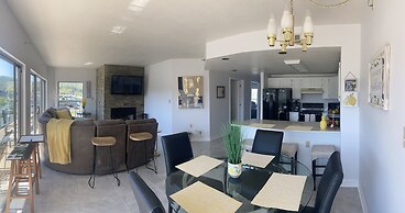 Smoky Mountains 711 3BD Condo with All Round Private Balcony by RedAwn