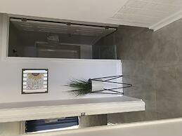 Smoky Mountains 711 3BD Condo with All Round Private Balcony by RedAwn