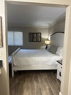 Smoky Mountains 304 2BD Condo with Private Balcony and Fireplace by Re