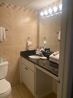 Smoky Mountains 304 2BD Condo with Private Balcony and Fireplace by Re