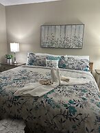 Little Pigeon River 401 2BD Condo with Jacuzzi Tub by RedAwning