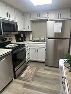 Little Pigeon River 401 2BD Condo with Jacuzzi Tub by RedAwning