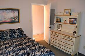 Little Pigeon River 602 2BD Condo with Private Balcony by RedAwning