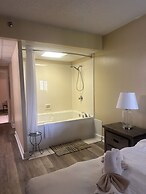 Little Pigeon River 309 1BD Condo with River View Private Balcony by R