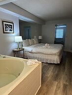 409 1bd 1 Bedroom Condo by RedAwning