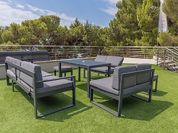 Zlatni rat Beach Resort