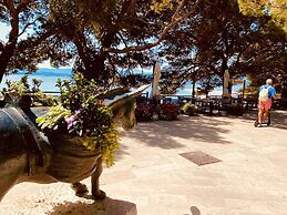 Zlatni rat Beach Resort