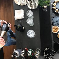 Bacã Suites Restaurant & Bar