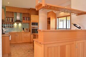 James Estate Guesthouse