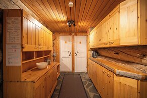 Kuukkeli Hirvas Suite