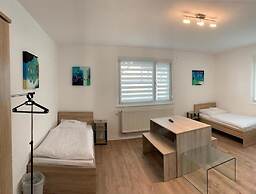 AB Apartments Messezimmer Möhringen - Hostel