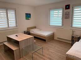 AB Apartments Messezimmer Möhringen - Hostel