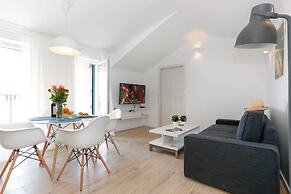 Apartments and Rooms Stone House