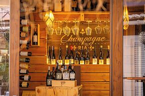 Luxury Guest House Opus One