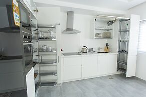 Accra Luxury Apartments at The Lul Water