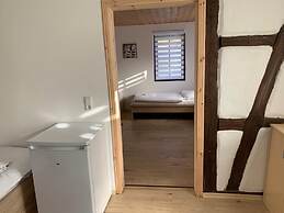 AB Apartment Objekt 122 - Hostel
