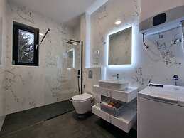 Adriatic Apartments