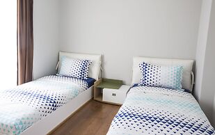 Royal Comfort Suites