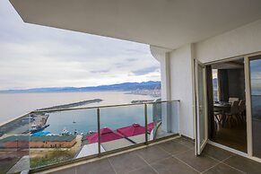 Royal Comfort Suites