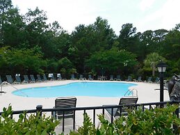 Arbor Trace #635 3 Bedroom Condo by RedAwning