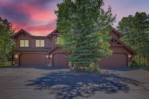 Highland Greens Spruce 3 Bedroom Townhouse by RedAwning