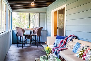Cozy Country In Sebastopol 2 Bedroom Home by RedAwning
