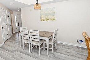 Sandpiper Cove 9107 3 Bedroom Condo by RedAwning