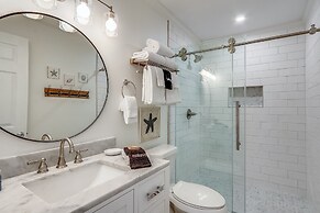 Sandpiper Cove 8208 Studio Bedroom Condo by RedAwning