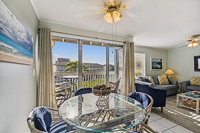 Sandpiper Cove 2041 1 Bedroom Condo by RedAwning