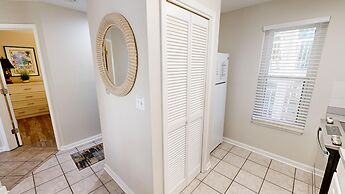 Poolside S 101 2 Bedroom Condo by RedAwning