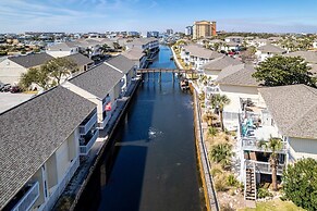 Sandpiper Cove 1129 2 Bedroom Condo by RedAwning