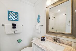 Sandpiper Cove 1129 2 Bedroom Condo by RedAwning