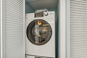 Sandpiper Cove 8112 Studio Bedroom Condo by RedAwning