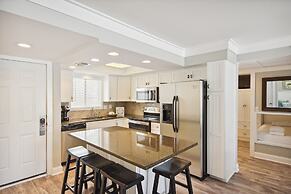 Sandpiper Cove 1125 1 Bedroom Condo by RedAwning